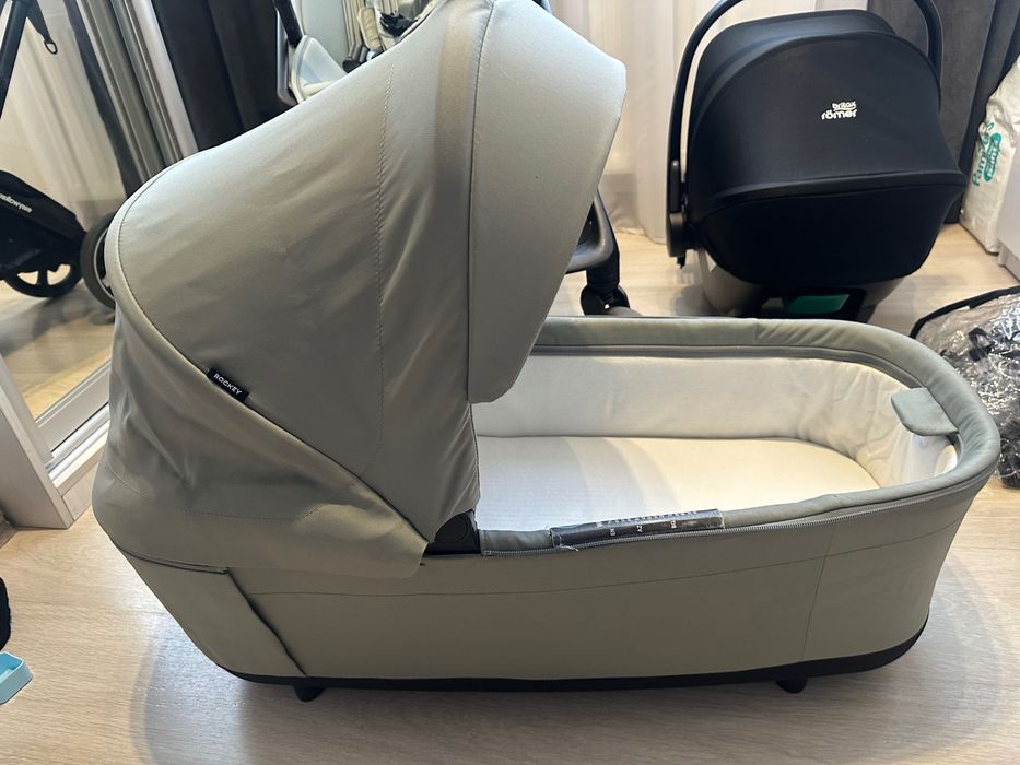 Коляска дитяча 3 в 1