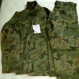 Mundur moro widoczny na zdjęciu