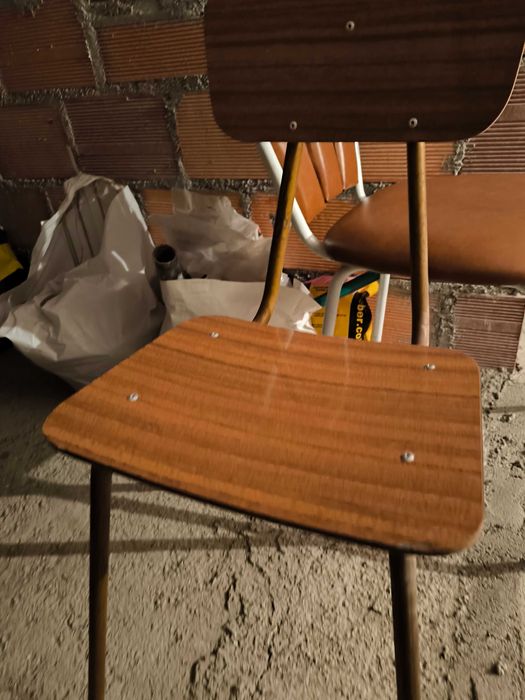 Mesa com cadeiras