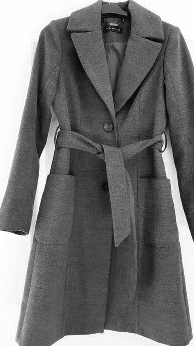 Szary płaszcz Reserved, r.36