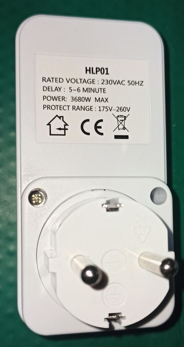 Реле напряжения в розетку HLP01 с отсрочкой старта. .