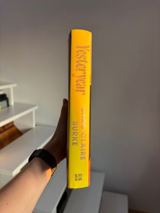 Book in English “Yesteryear” by Caro Claire Burke