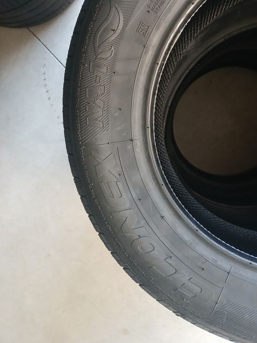 4 pneus 195 65 r15 Nankang Novos