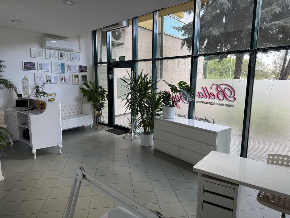 Podnajem stanowiska do manicure 1100zł