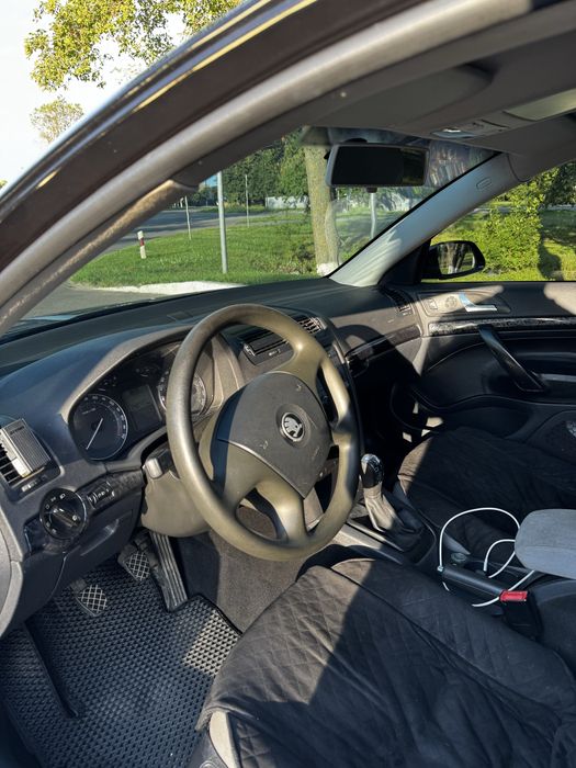 Продам Skoda A5 2004