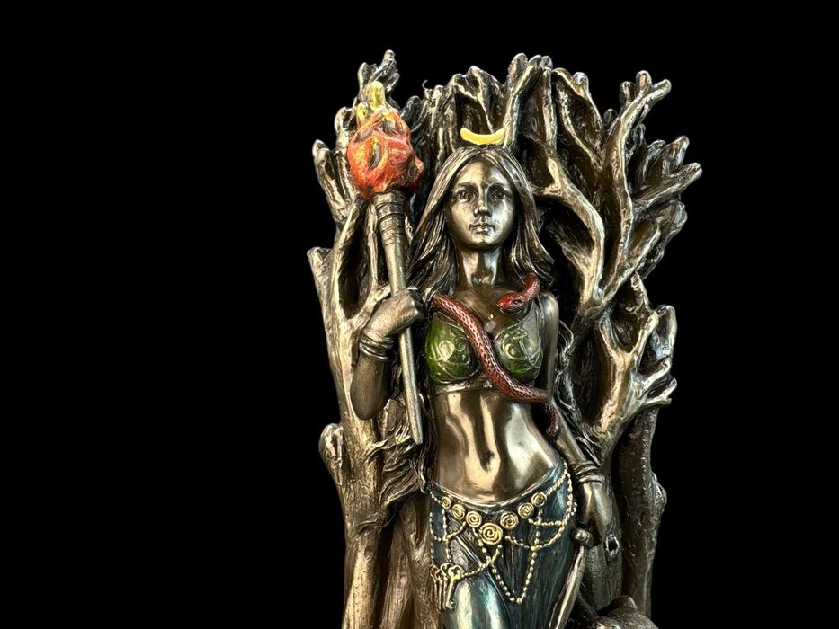 Grecka Bogini magii i czarów HEKATE VERONESE WU77943A4