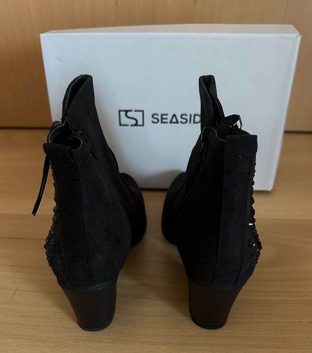 Botas Pretas Confortáveis NOVAS Nº 39