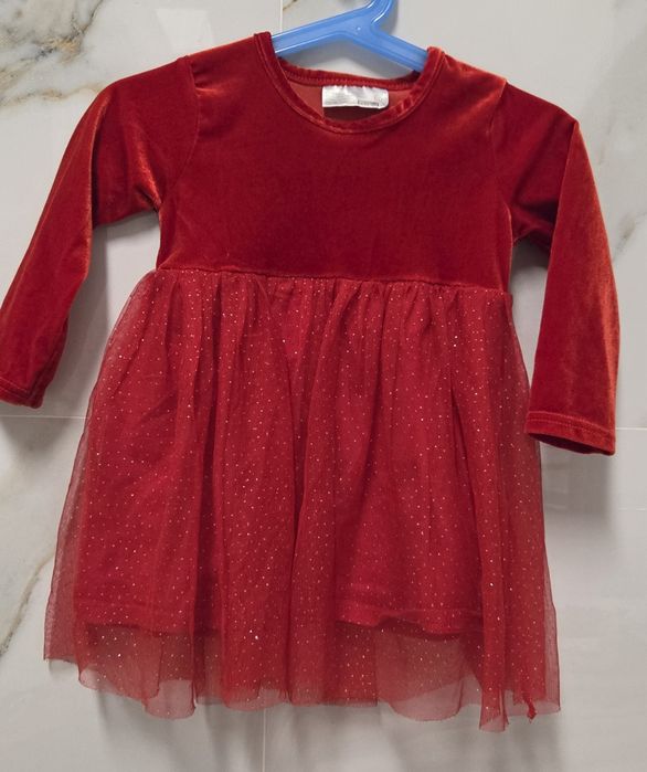 Sukienka czerwona świąteczna 80, sesja