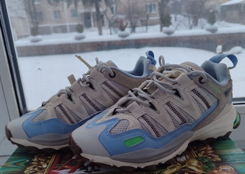 Жіночі Adidas Adventure