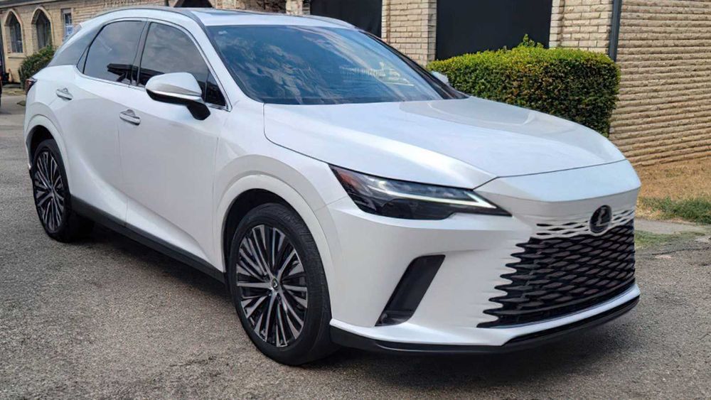 Lexus RX 350h Luxury      2024
