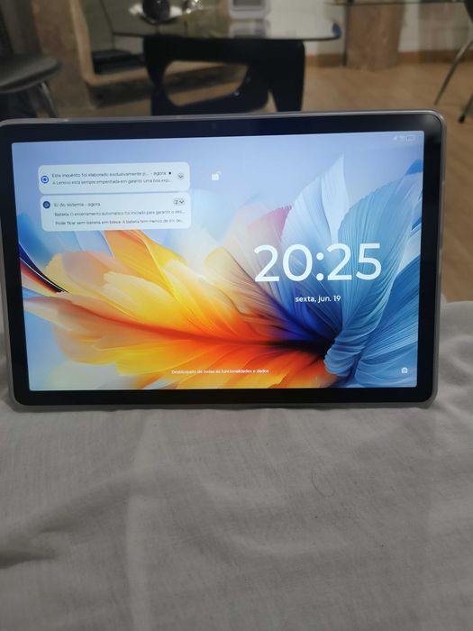 Tablet novo em caixa com fatura e garantia