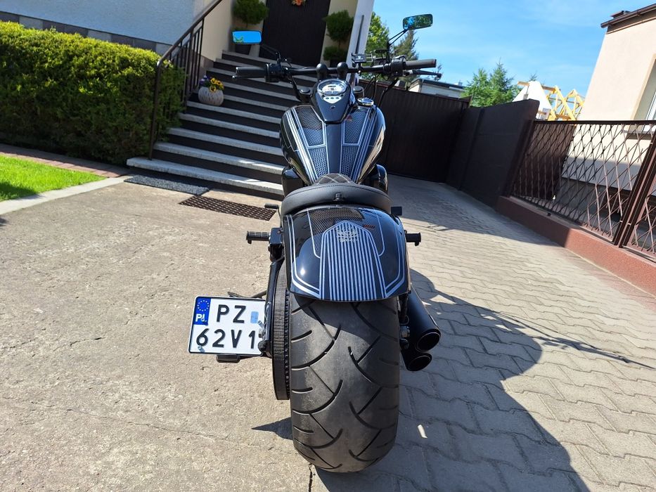 Kawasaki  vn900 Custom Pneumatyka