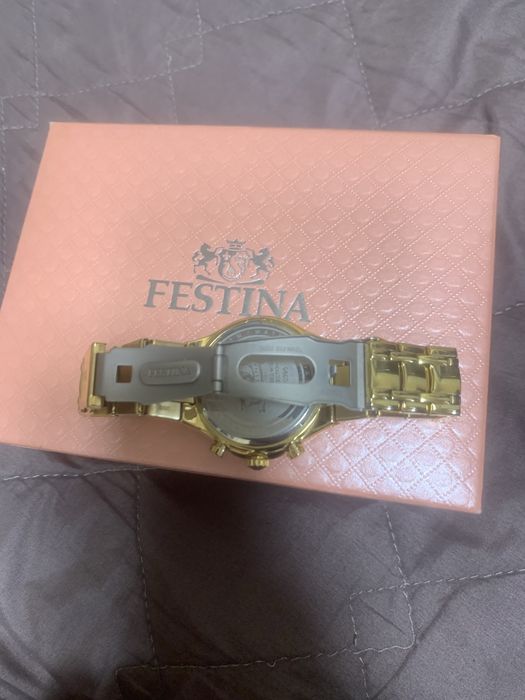 Годинник Festina F20395/1