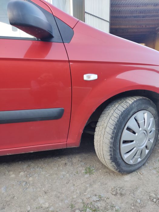 Hyundai продається