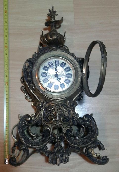 Relógio de mesa antigo Mercedes