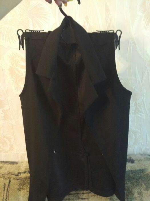 Школьная жилетка для девочки