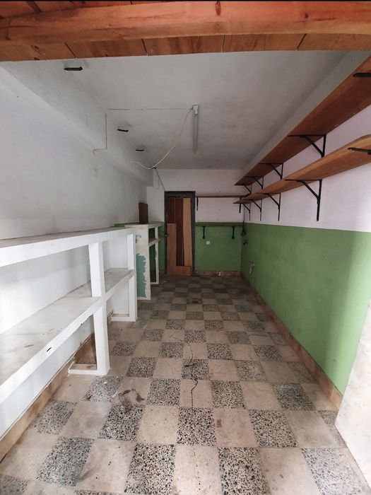 Garagem saída directa á rua