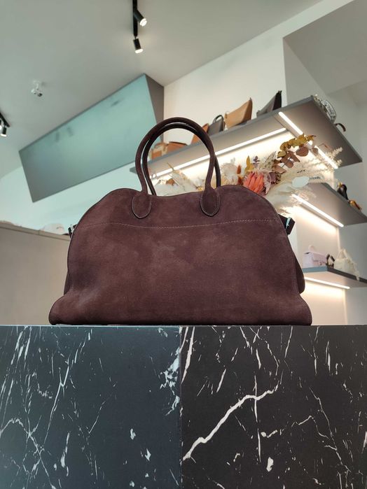 Сумка The Row Soft Margaux 15 Bag in Suede Mocha