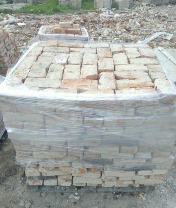 Цегла одинарна повнотіла австрійська польська з клеймом шамотна бруків