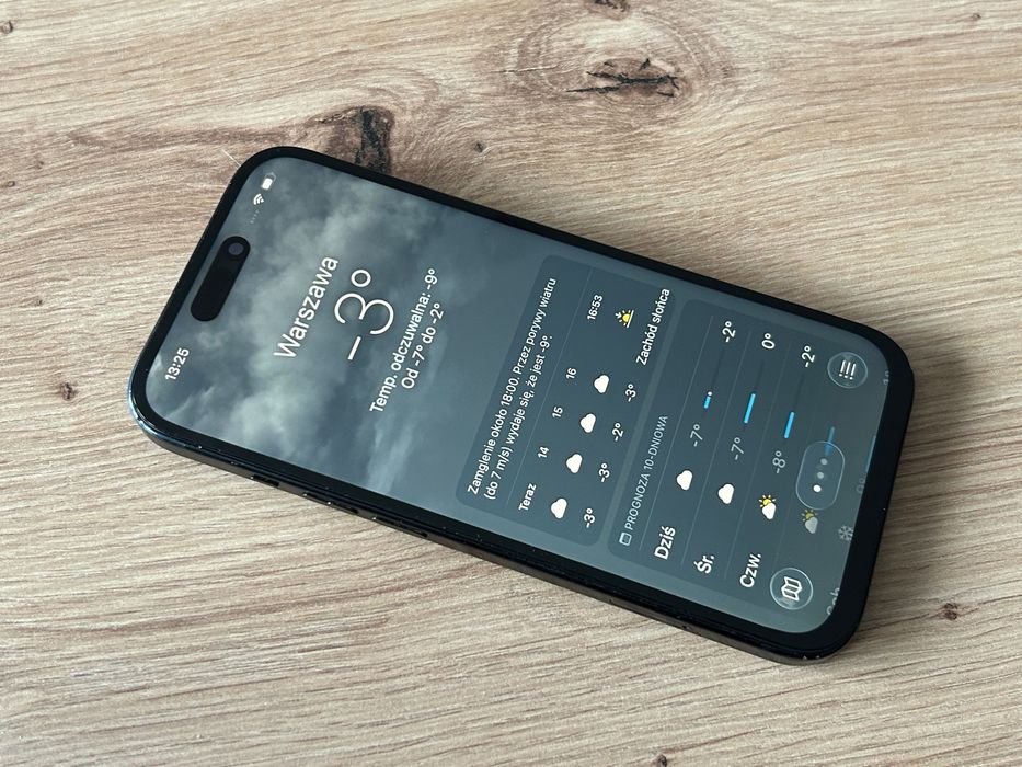 iPhone 15 128GB Czarny Black 16 Ładny stan + etui