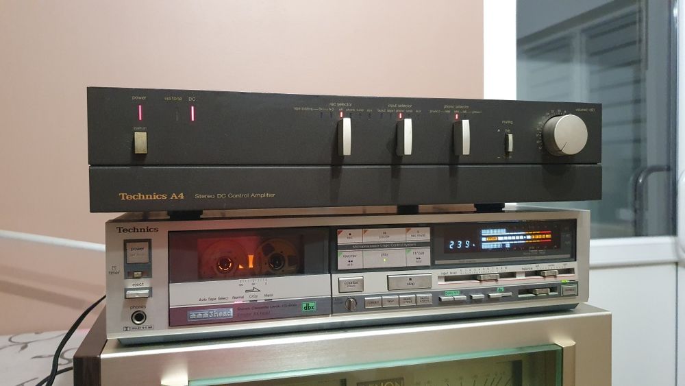 Technics  su a4 preamp