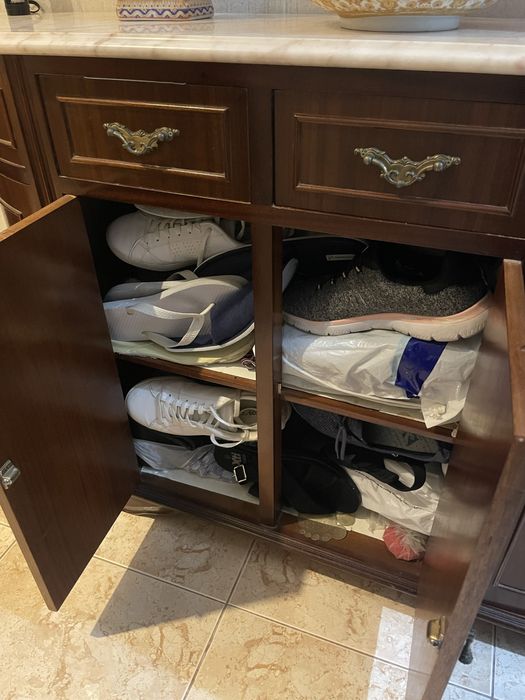 Movel de entrada/aparador/sapateira com tampo de pedra marmore