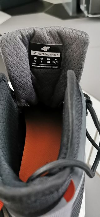 Buty zimowe 4f rozm 38