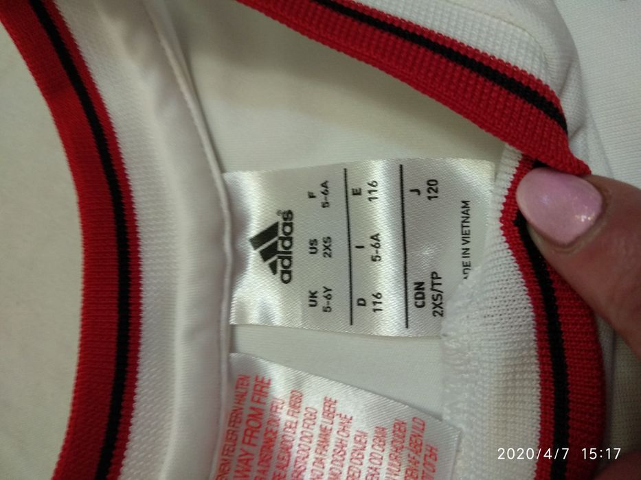 Футболка на 5-6 лет