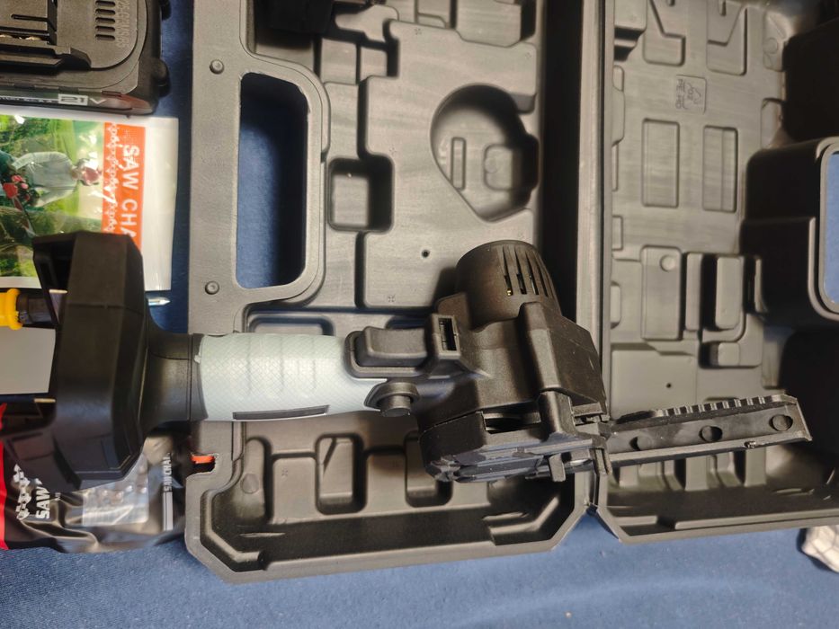 Myjka ciśnieniowa akumulatorowa 60bar 2x bateria  2x dysza wąż 3m łado