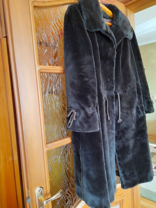 Шуба женская из искусственного меха фирмы " BELSO " ( Бельгия )