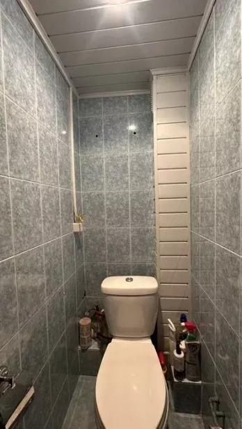 Продається 2 кім. квартира вул. Реміснича