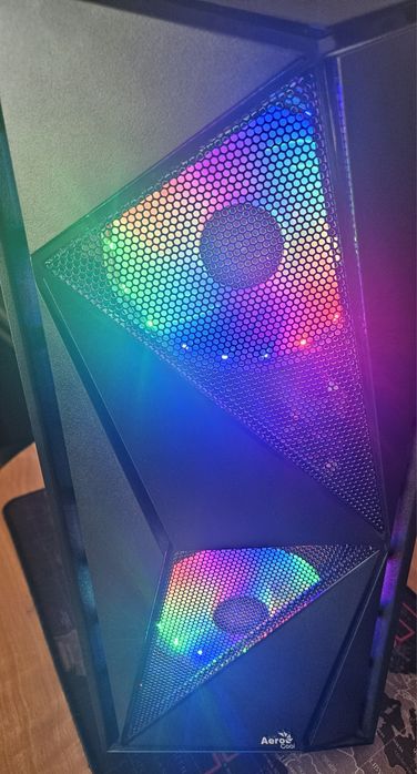 Komputer Gamingowy RTX 2060 | Ryzen 5 2600 | 32GB RAM | SSD 240GB | RGB / AORUS