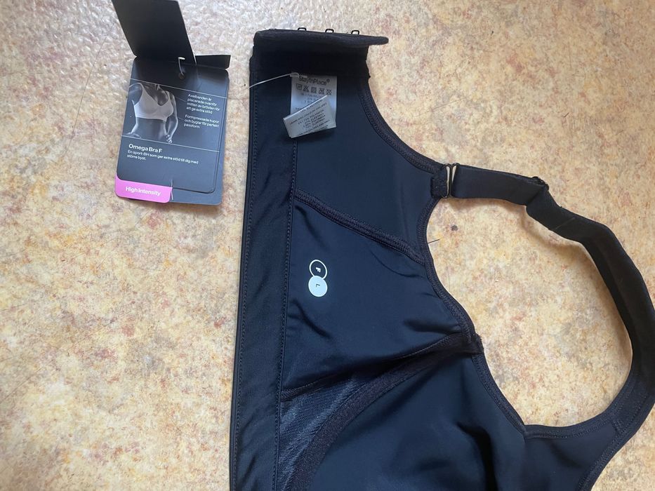 Biustonosz sportowy Stay In Palace