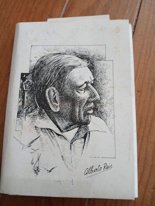 Carteira com postais de Alberto Reis e cinemateca portuguesa