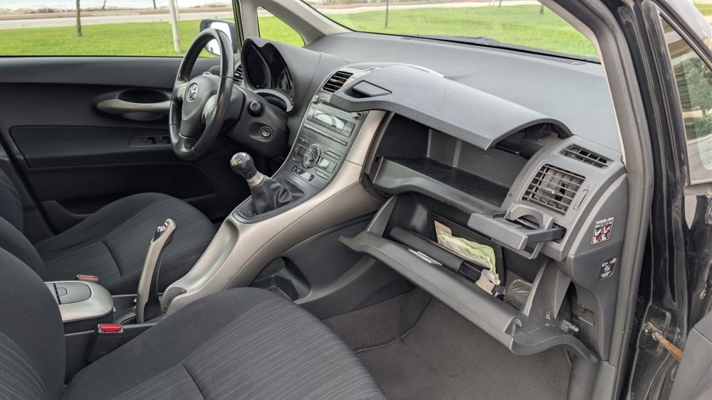 Toyota Auris Diesel, impecável