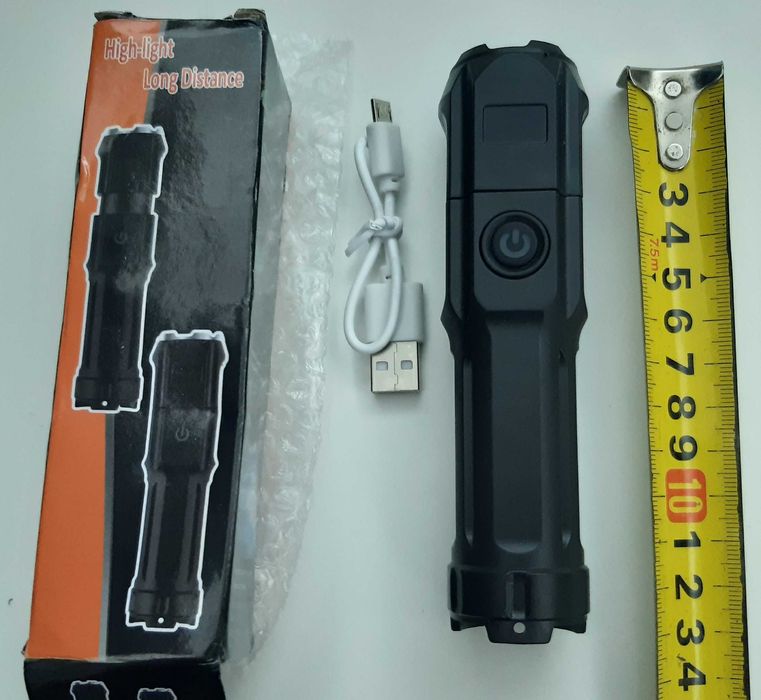 Potente Lanterna d Mão LED Zoom USB Bateria Embutida Recarregável Nova