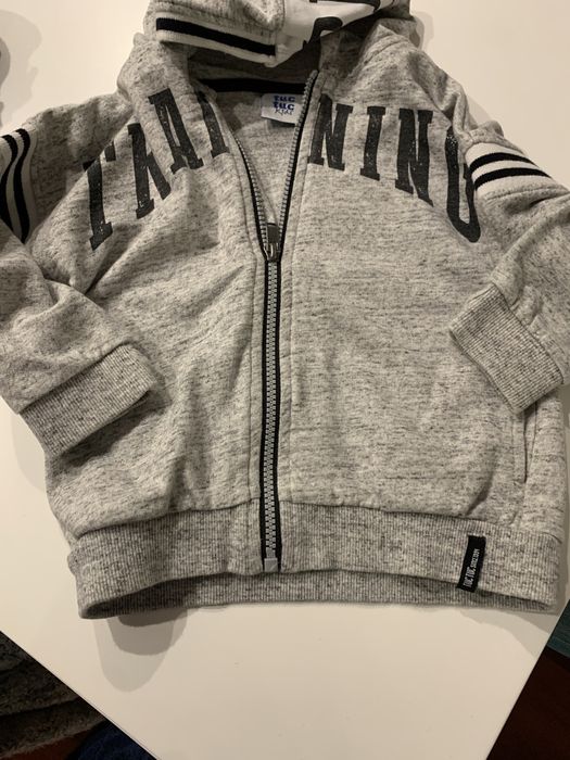 4 Casacos tamanho 3 anos ( em ótimo estado)