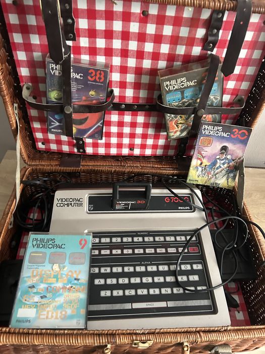 Philips Videopac G7000 komputer konsola retro zestaw z grami