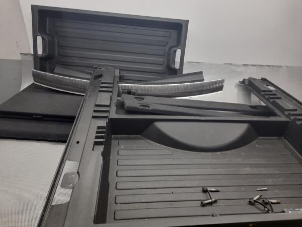 Quartela / Forra Mala AUDI Q7 (4L)