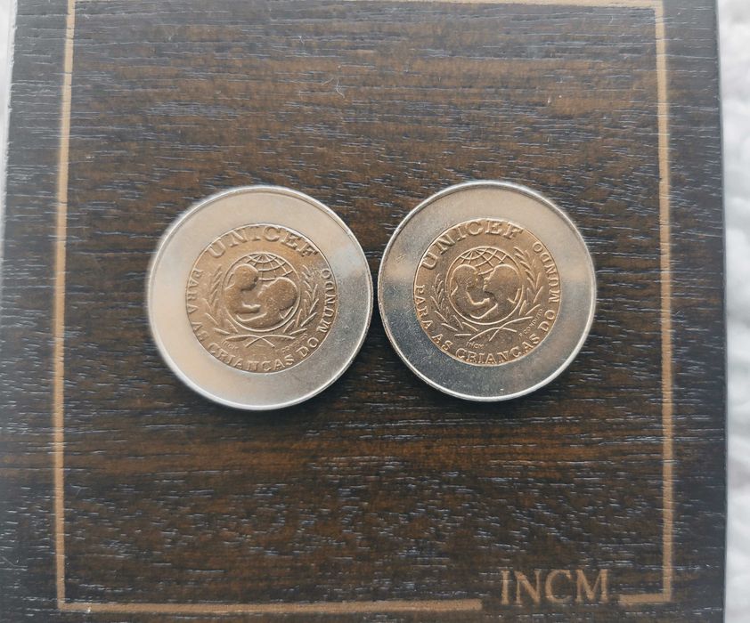 Conjunto de 2 moedas 100$ UNICEF