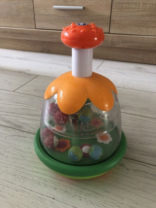 Продам юлу chicco