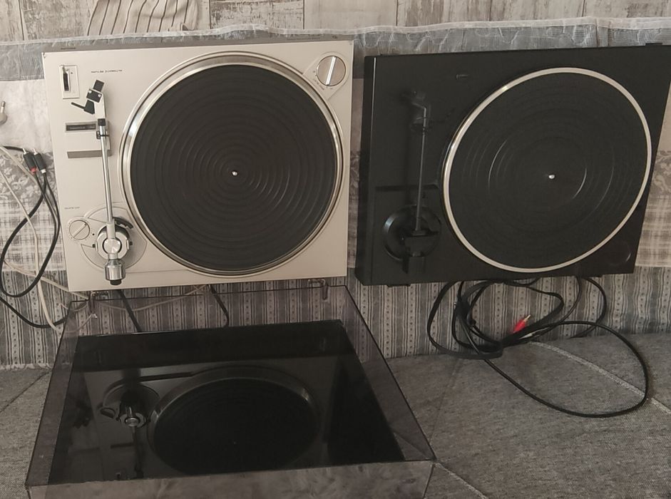 Gramofony Philips i Kenvod