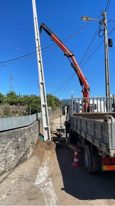 Prestacao de servicos camiao grua