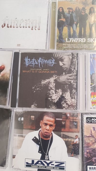 Cds selados, Aerosmith, foo fighters, lil Wayne, jay-z e outros