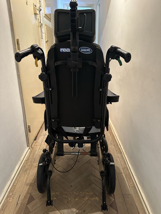 Cadeira de Rodas REA CLEMATIS PRO