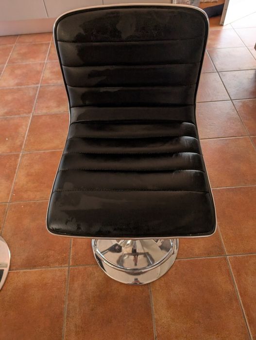 Cadeira elevatória cozinha / sala