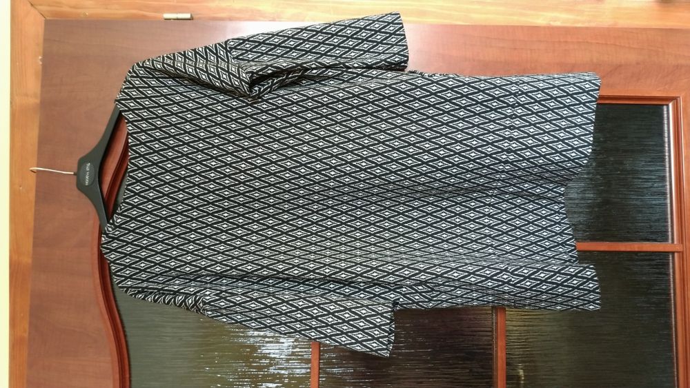 Sukienka włoska New Collection, z dzianiny rozmiar M/L