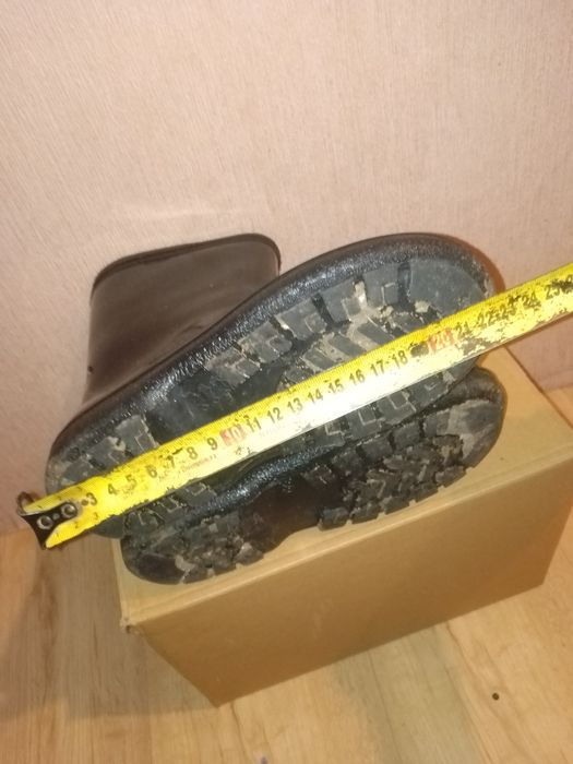 Резиновые сапожки 34