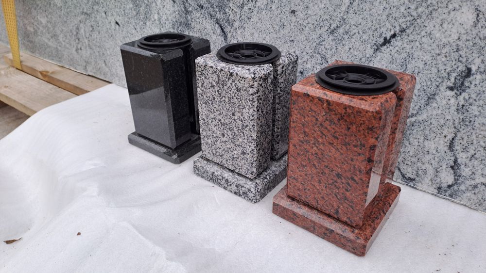 Грагітні вази та лампадки від виробника.