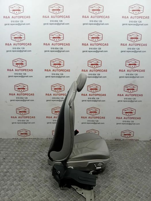 Conjunto de Bancos Mercedes SLK 171 Elétricos em Pele Original